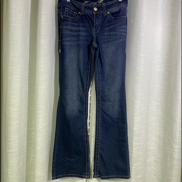 SEVEN7 BOOTCUT denim jeans. - Picture 3 of 13